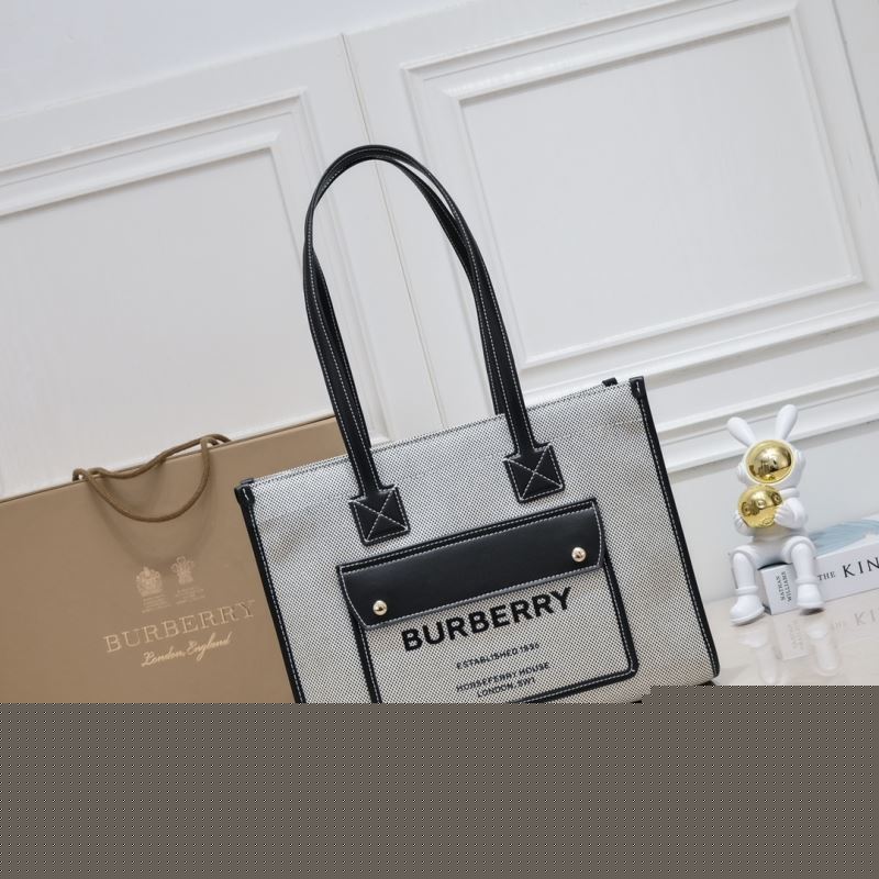 B**rry shopping bags